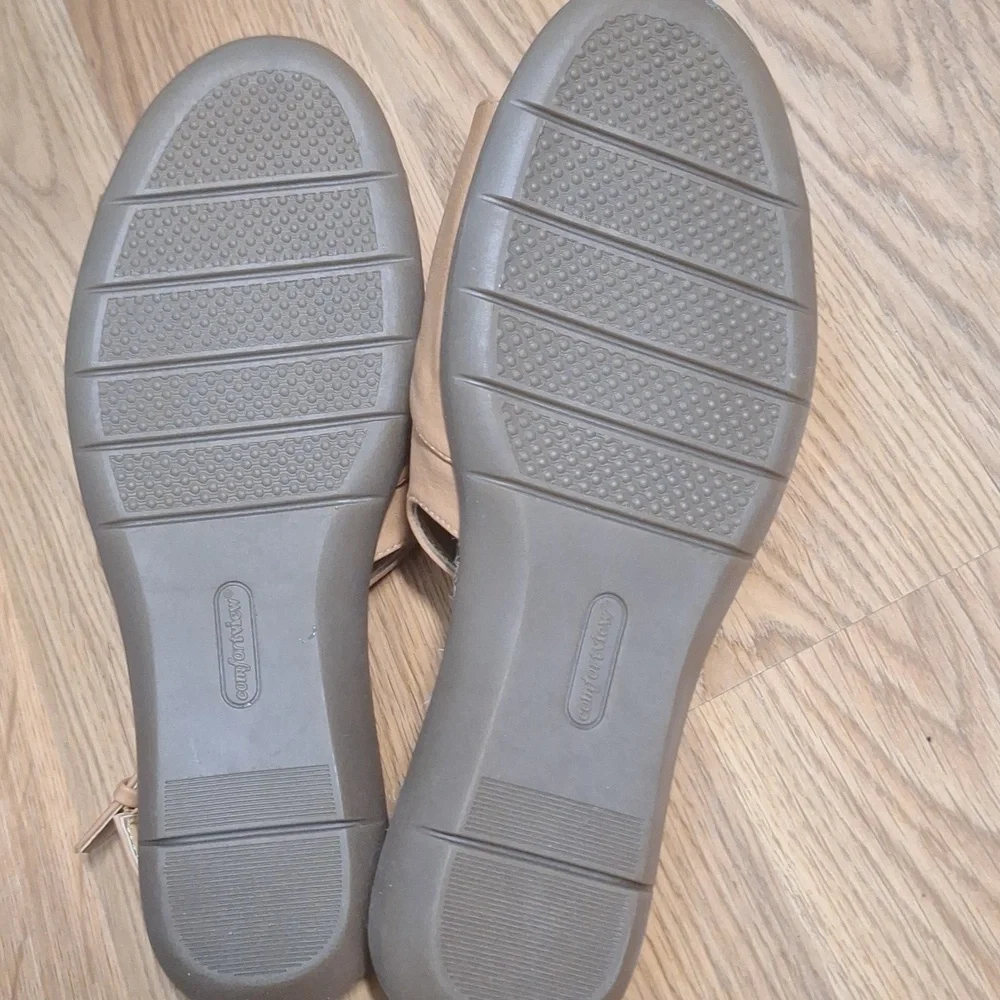 Comfortview Tan Slingback Sandals